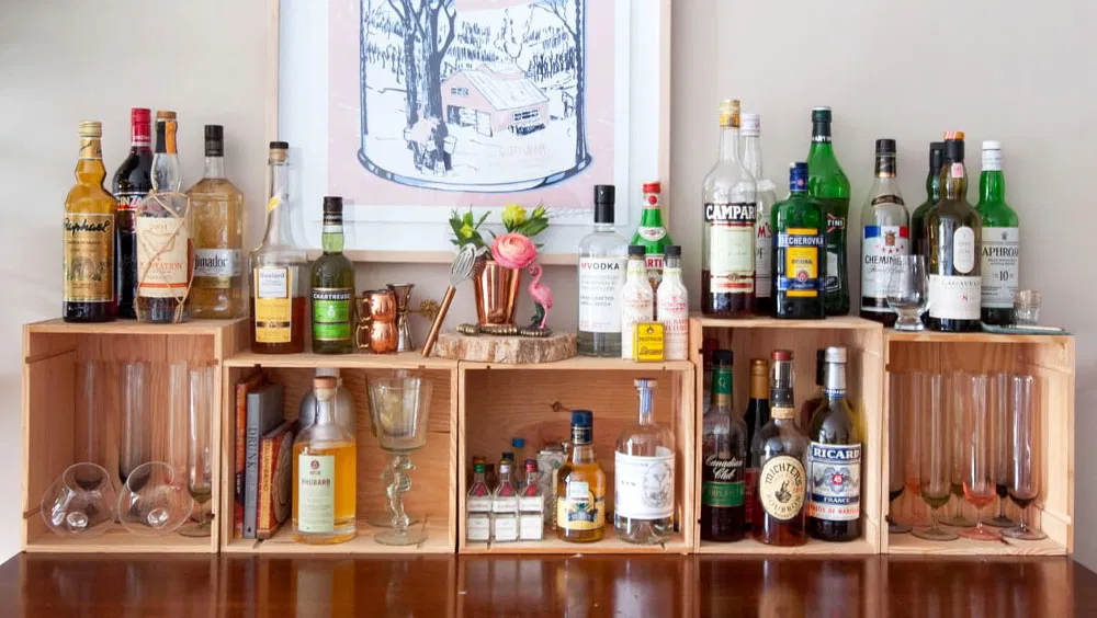 Raise the Bar: Home Bar Designs for Entertaining in Style