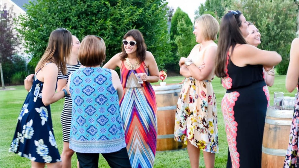Fun Party Games To Try At Your Next Dinner Party