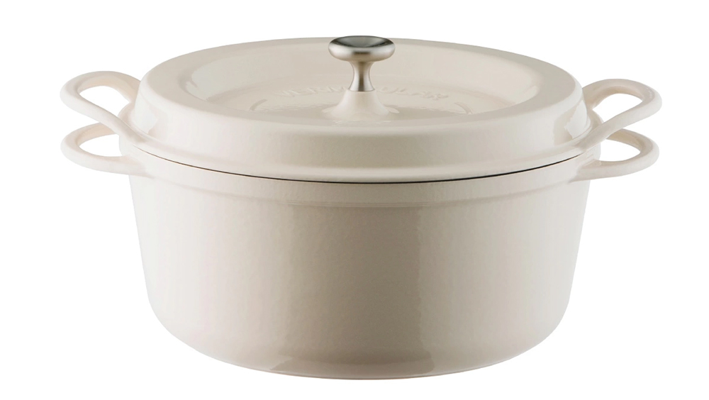 The 5 Best Dutch Ovens Money Can Buy 4