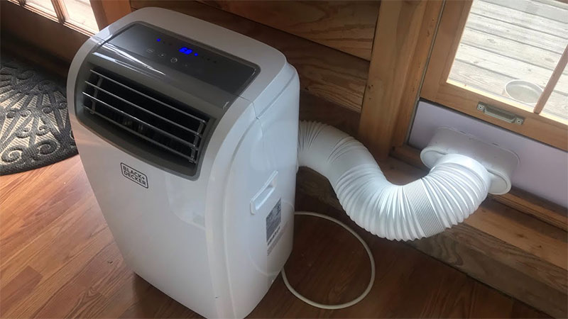Black Decker Large Spaces Air Conditioner Portable 12 000 BTU