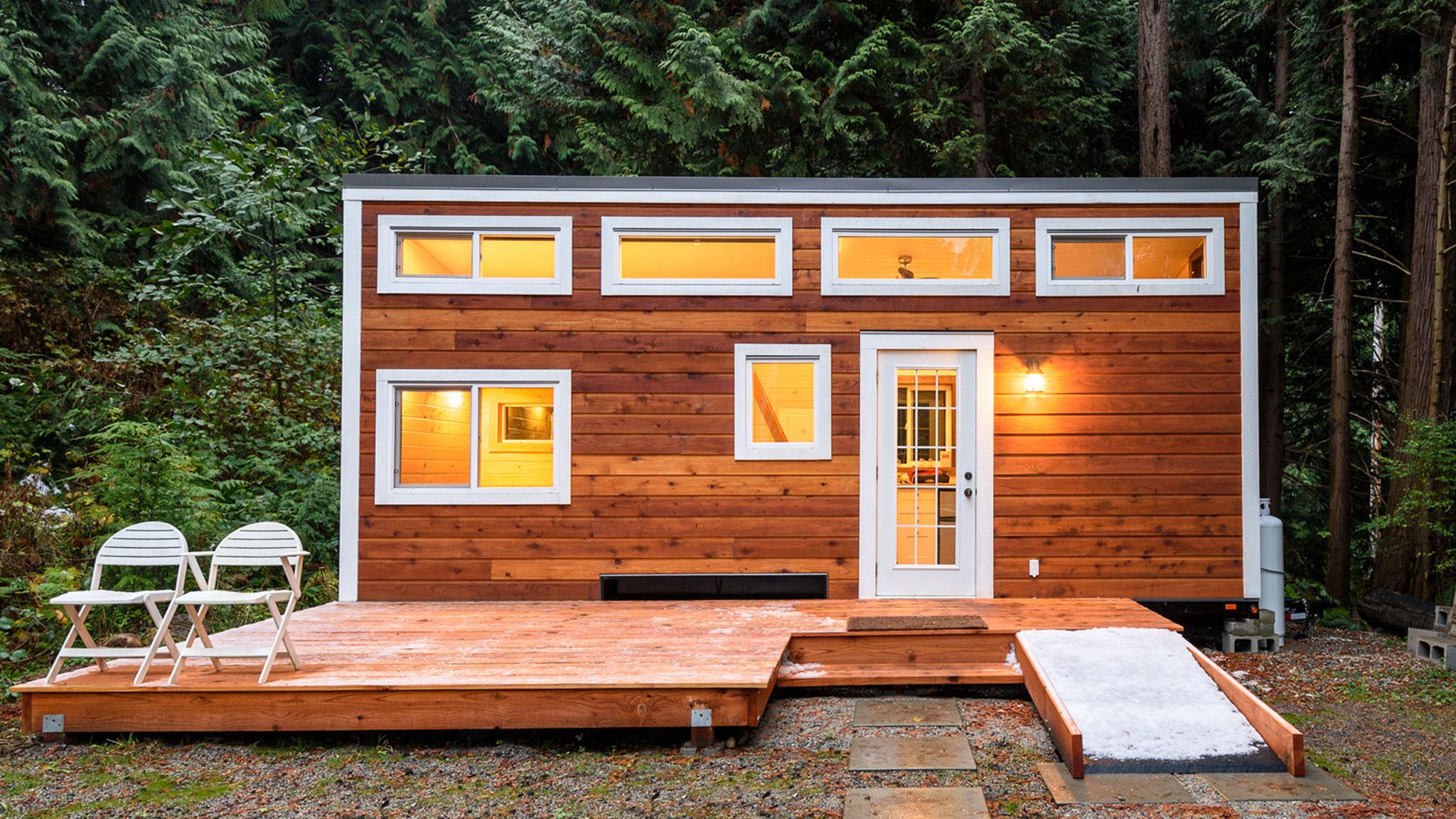 Home Sweet Tiny Home – Tips for Decorating Your Small Space