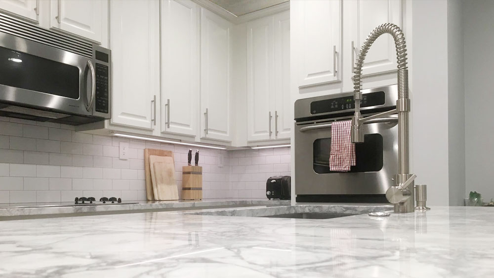 Choosing the Best Kitchen Countertop Material for Your Home