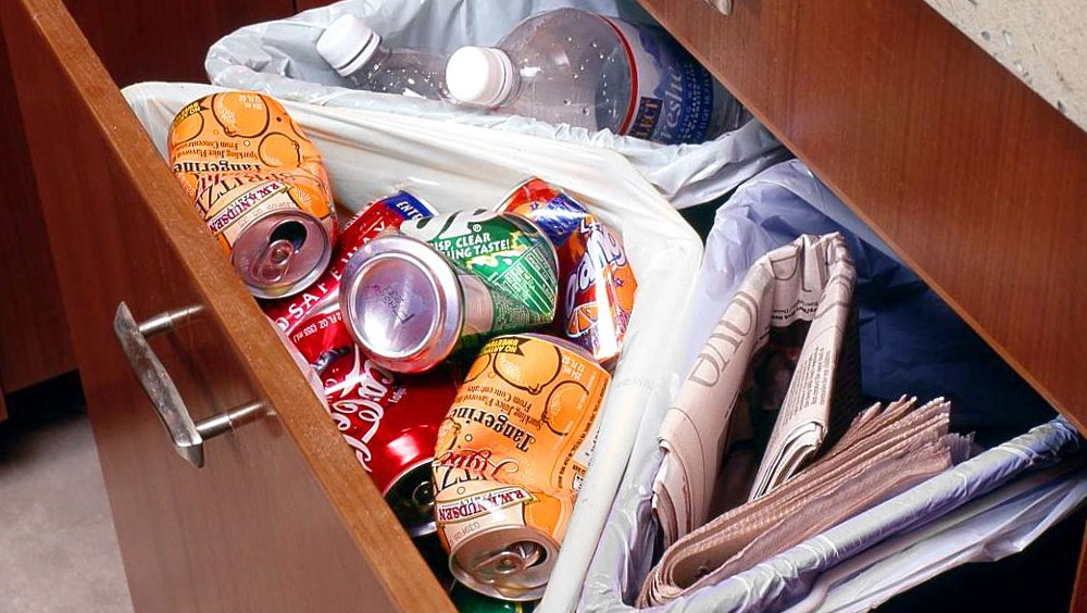 Sustainability Starts at Home: Finding the Right Recycling Bin for Your Kitchen