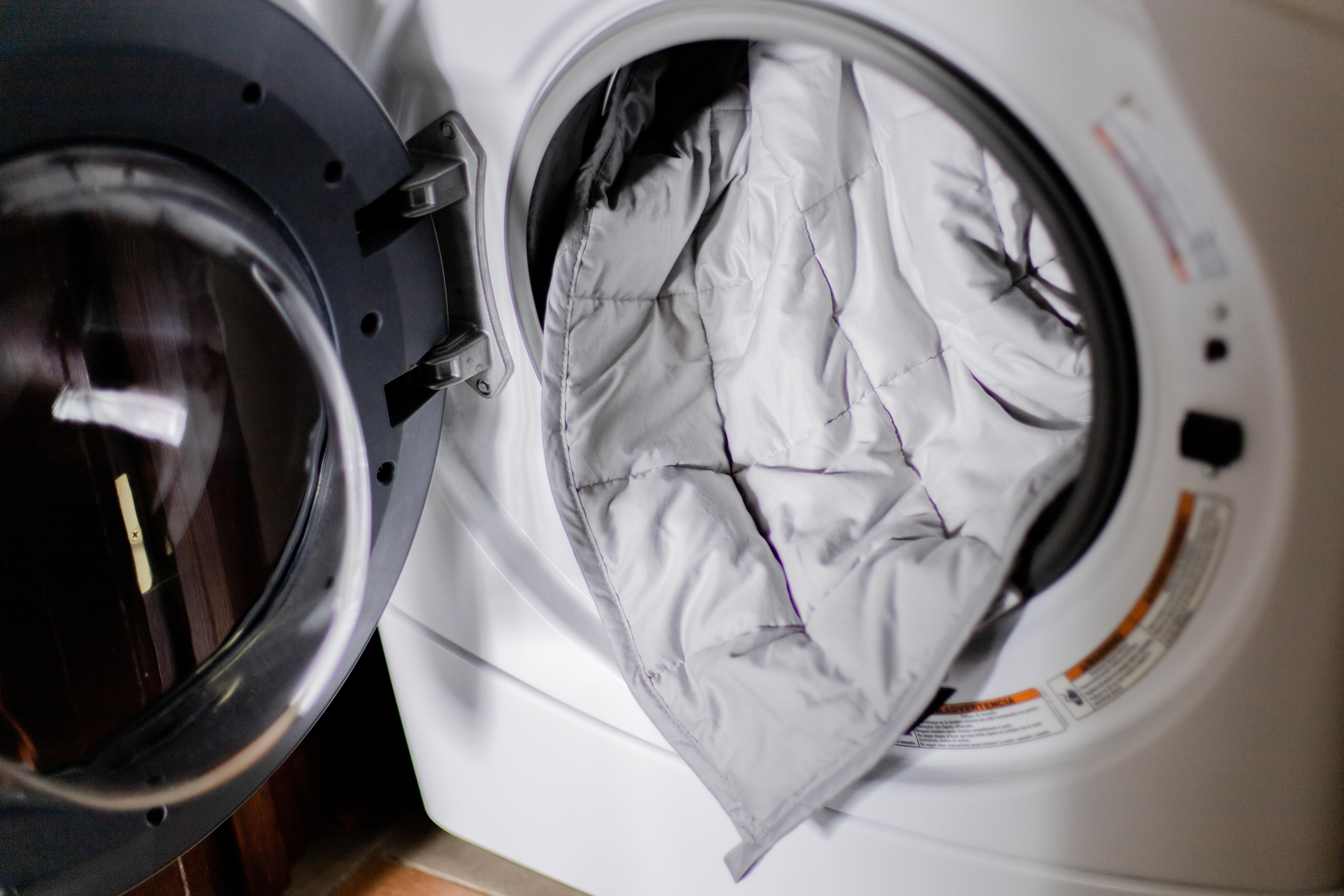 Wash A Weighted Blanket In A Washing Machine