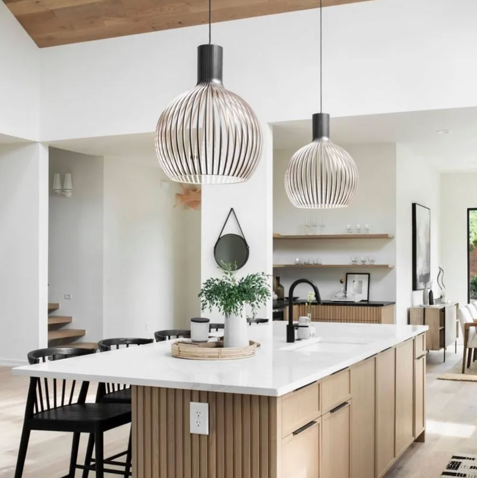 kitchen island lighting guide_107b1b78 5e49 4ab5 a974 155341af5867