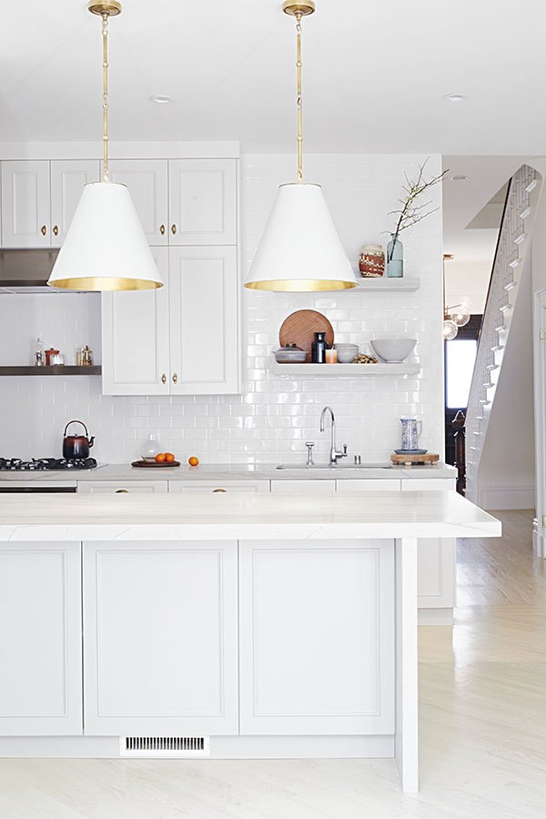 1768752579106_102843703