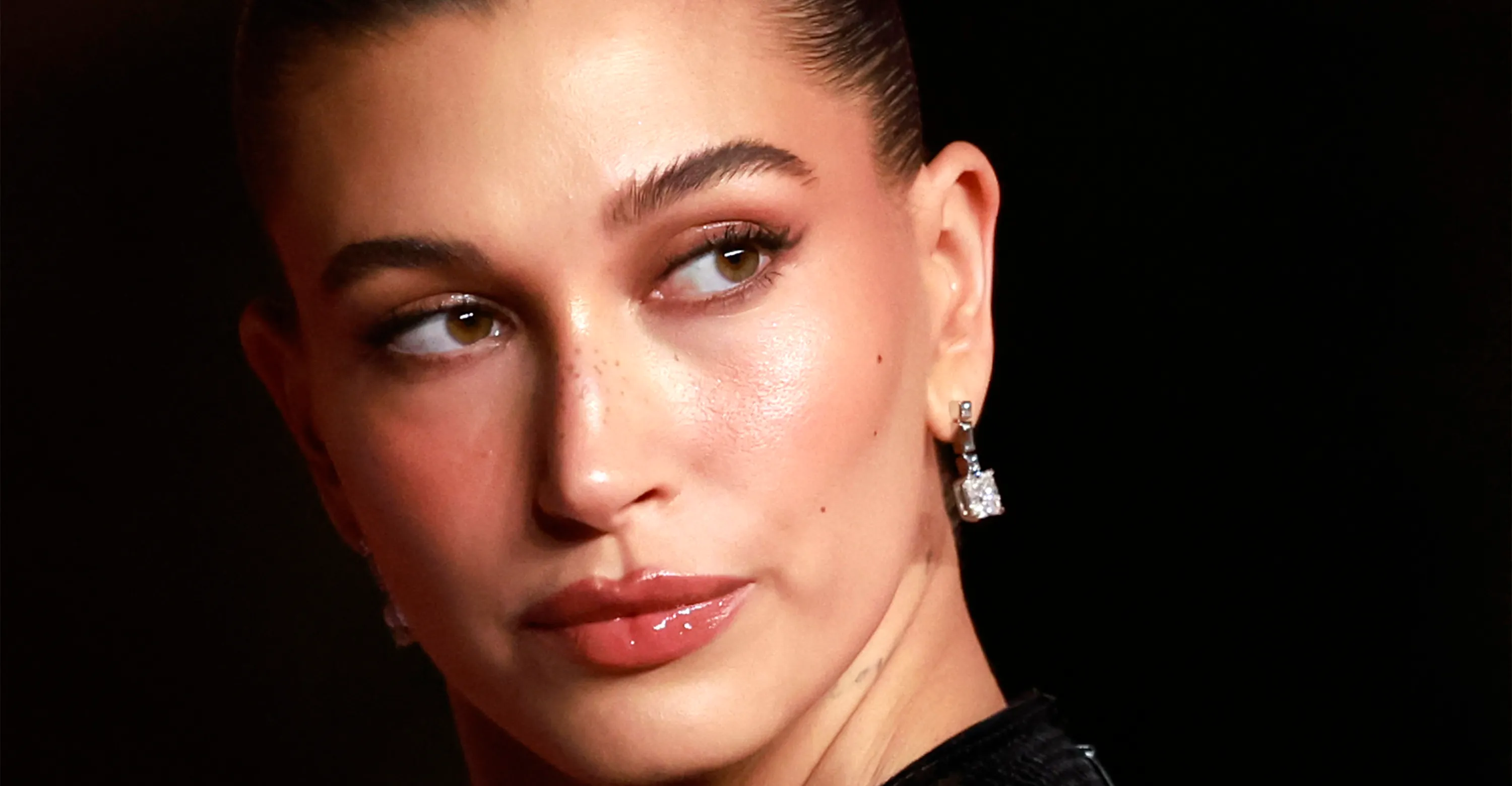 How Hailey Bieber Redefined Beauty: From Glazed Donut Skin to Clean Girl Aesthetic